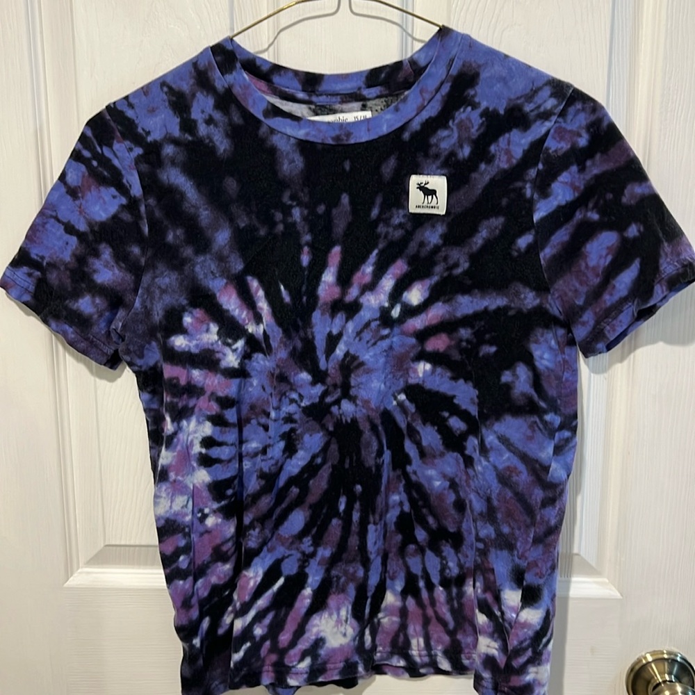 Abercrombie kids tee shirt, purple & black tie dye, size 15/16